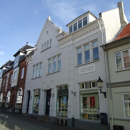 Foldenhus Ferieboliger Og B&B Bogense Exteriör bild