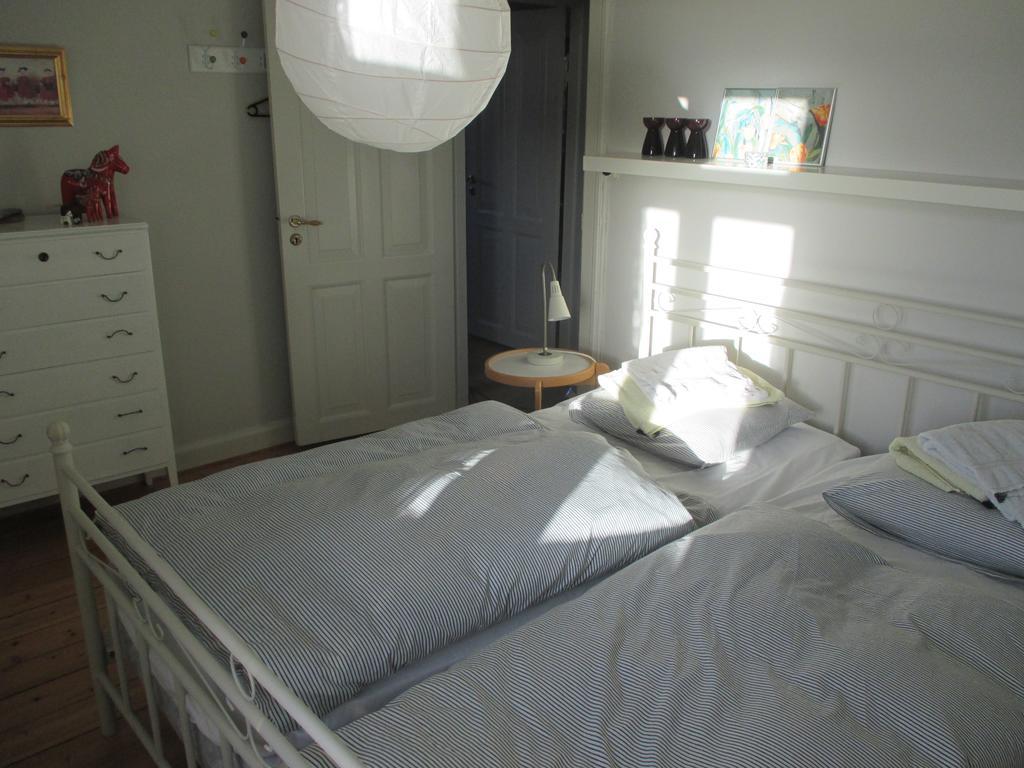 Foldenhus Ferieboliger Og B&B Bogense Rum bild